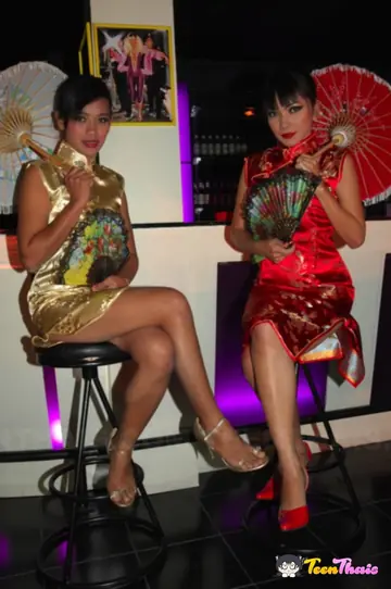 Thai Lesbians Undress to Kiss, Finger, and Lick Each Other