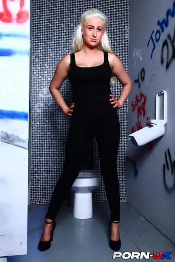 British Blonde PAWG in High Heels Spreads in the Bathroom