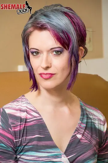 Trans Woman Strips Naked and Arches Back on Her Knees