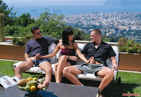 Adrienne Klass: Hungarian MILF Takes Double Penetration and Cumshots Outdoors – photo 3 of 18