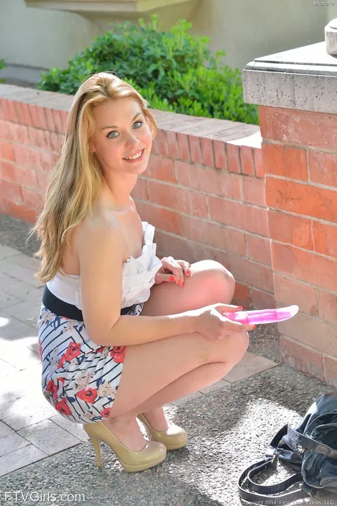 Michele Monroe: Blonde with Small Natural Tits Toys Her Shaved Pussy in Public – photo 14 of 20