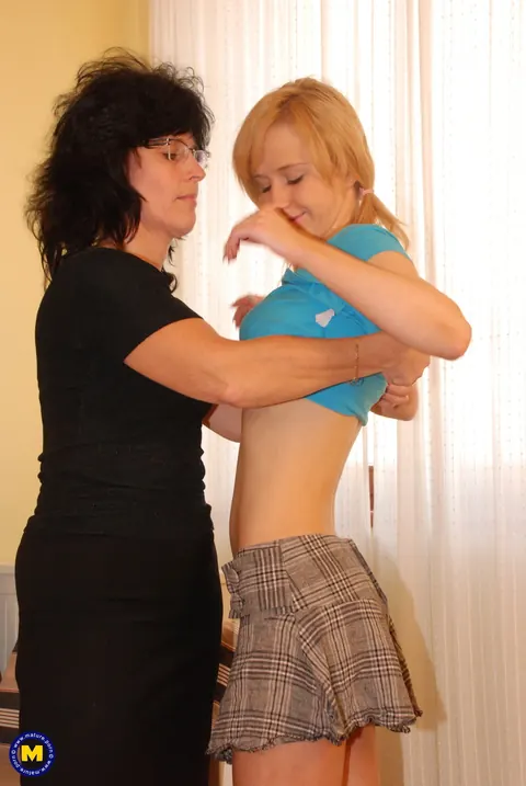 Mature European Blondes Kiss and Share a Double Dildo – photo 2 of 21