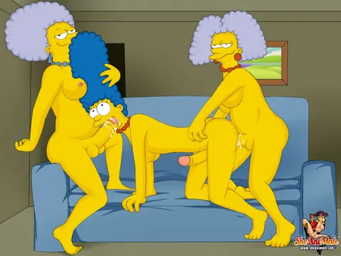Trans Women Kiss and Take Anal in a Threesome – photo 6 of 12