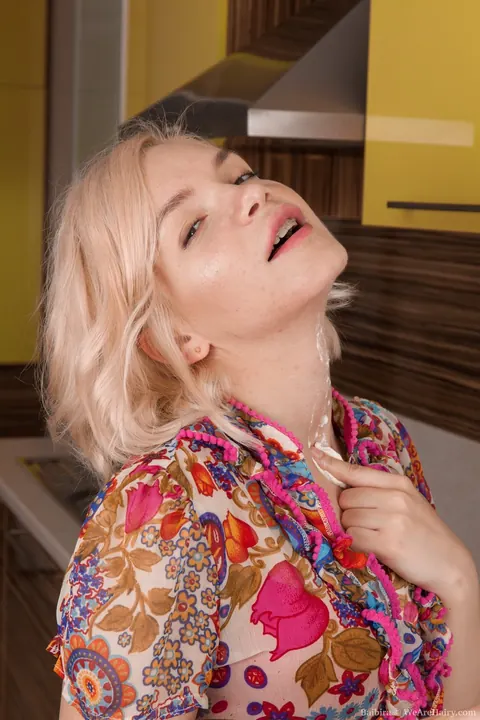 Baibira: Blonde with Short Hair Spreads Her Hairy Pussy in the Kitchen – photo 2 of 17