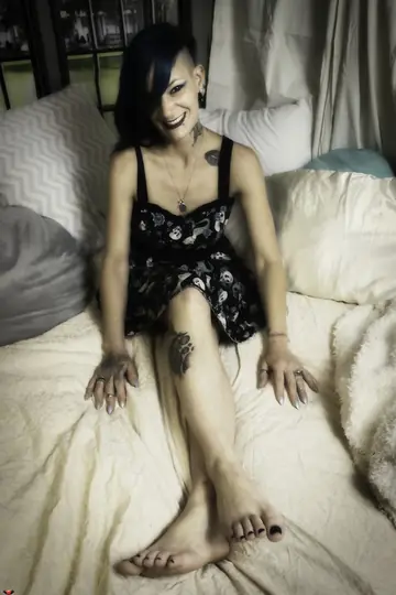 Brunette with Big Tits and Tattoo Spreads Her Shaved Pussy