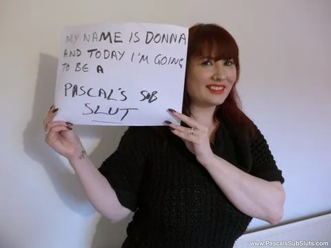 Donna Austin: Curvy British Redhead Pulls Crotch Panel Aside in Sheer Pantyhose – photo 1 of 16