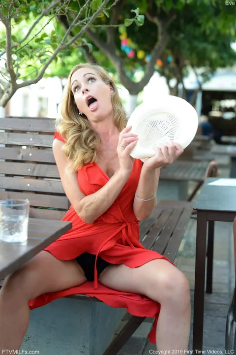 Elegant Eve: Thick Blonde MILF Flashes Her Tits and Ass Outdoors in a Dress – photo 3 of 20