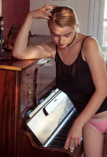 Blonde with Big Natural Tits Peels Off Her Panties and Spreads Her Ass