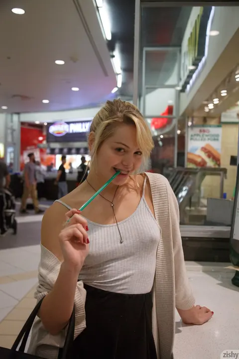 Gia Strachen: Blonde and Redhead Flash Their Big Tits and Kiss in Public – photo 6 of 11