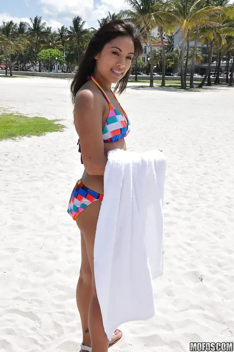 Alliyah Sky: Latina Brunette Strips Out of Her Lingerie Top Outdoors – photo 1 of 16