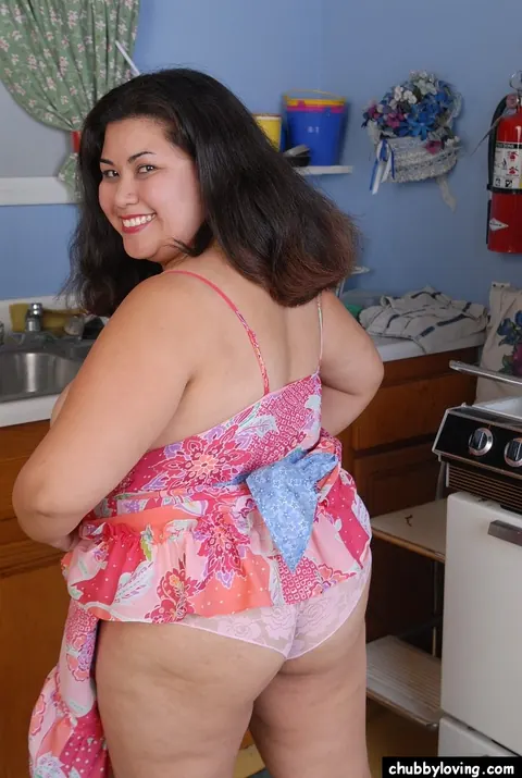 Tyung: Asian Brunette MILF with Big Tits Strips in the Kitchen – photo 4 of 16