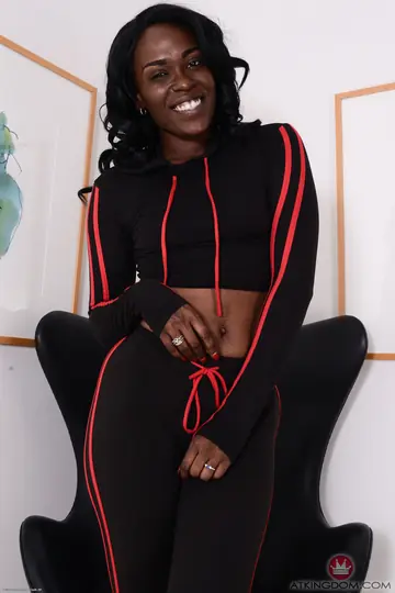 Thick Ebony Babe Spreads Her Hairy Pussy and Ass