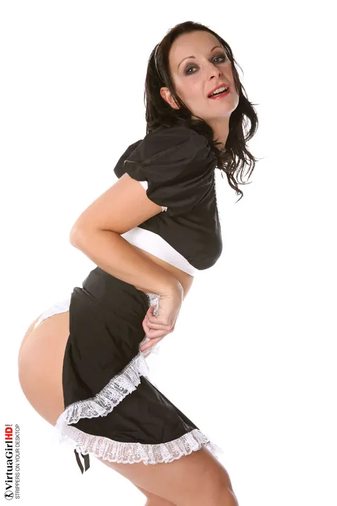 Carla Pacini: Brunette in Maid Costume and Heels Spreads Her Shaved Pussy – photo 4 of 15