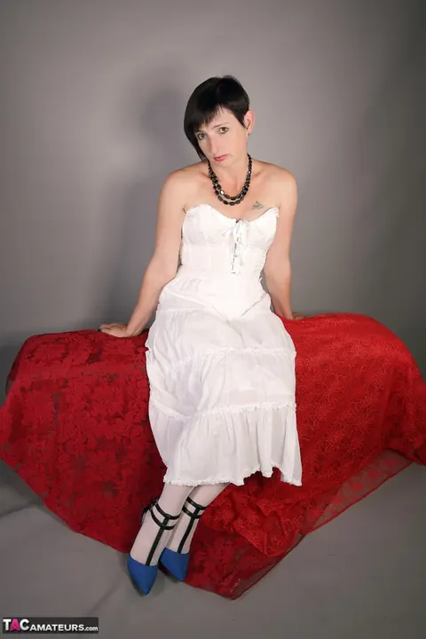 Short-Haired Brunette MILF Models Lingerie and Heels – photo 1 of 19
