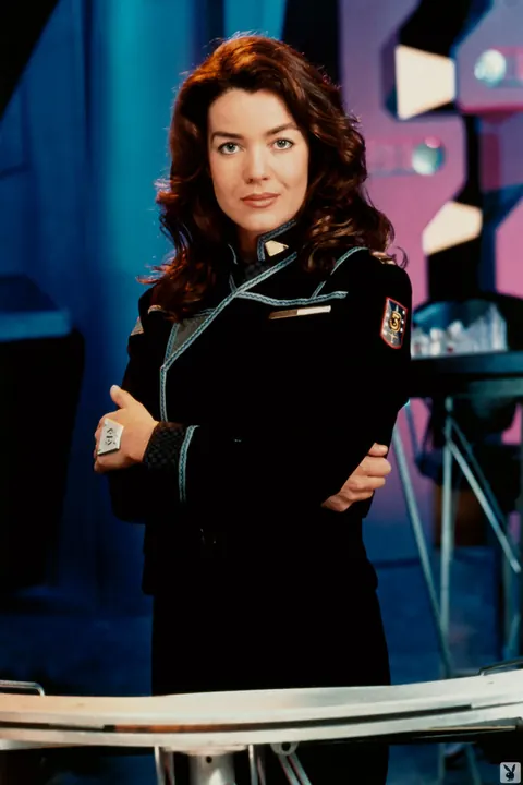 Claudia Christian: Tall Brunette Strips Out of Her Lingerie – photo 11 of 11