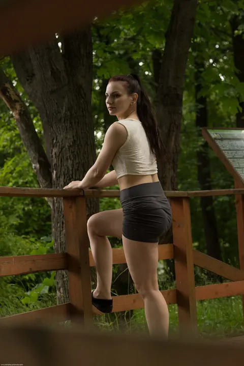 Lisa Musa: Russian Brunette Strips Out of Her Skirt Outdoors – photo 2 of 21