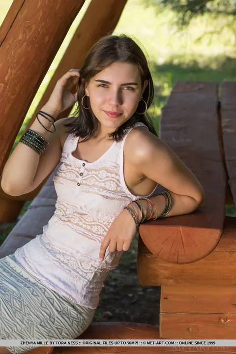 Zhenya Mille: European Brunette Strips and Spreads on a Picnic Table – photo 4 of 18