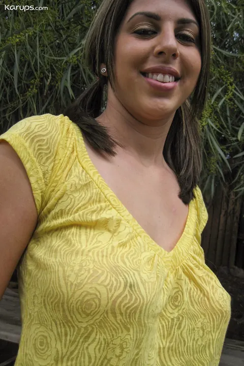 Brunette with Big Tits Takes Nude Selfies Outdoors and Spreads – photo 1 of 20