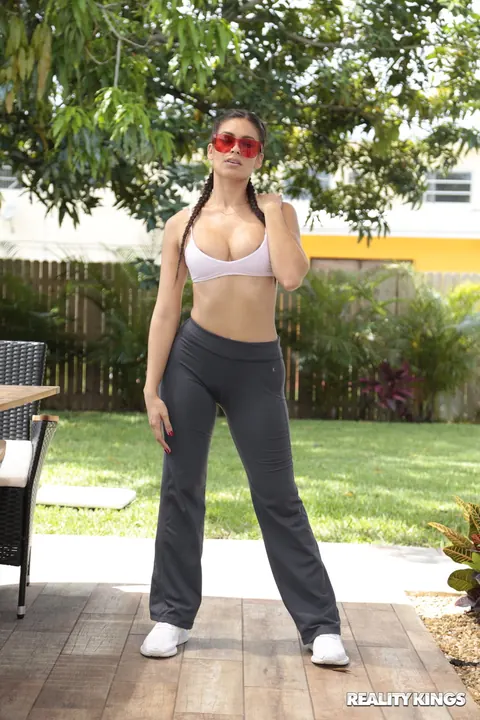Katana Kombat: Latina with Big Tits Sucks Cock and Rides Outdoors – photo 4 of 21