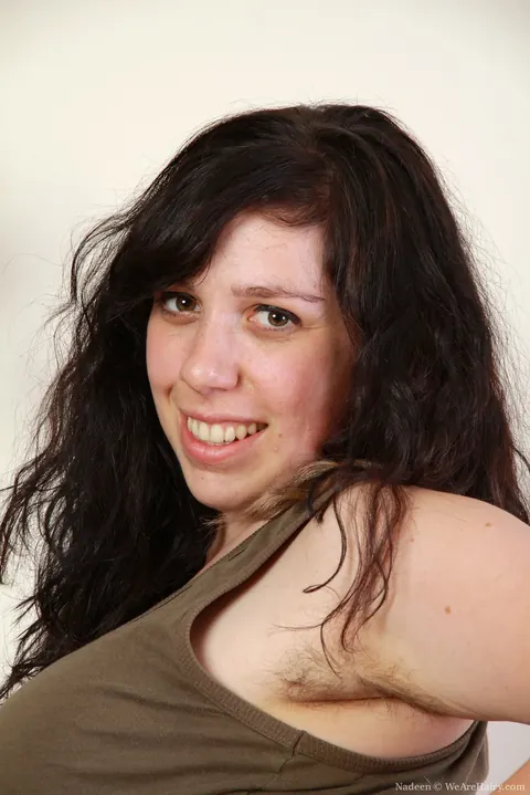 BBW Brunette with Big Tits Fingers Her Hairy Pussy – photo 4 of 14
