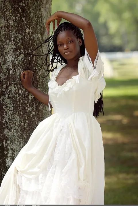 Deserea: Tall Ebony Brunette Strips Out of Her Dress Outdoors – photo 2 of 20