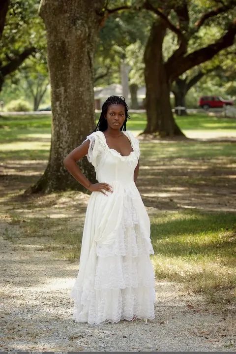 Deserea: Tall Ebony Brunette Strips Out of Her Dress Outdoors – photo 1 of 20
