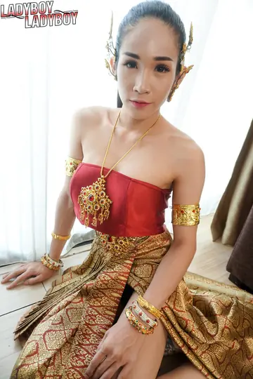 Asian Trans Woman Strips Nude and Has Sex with Her Partner