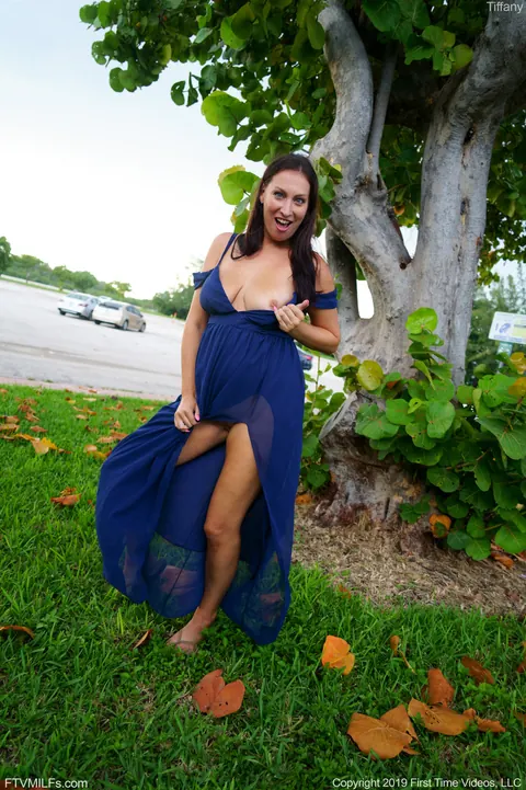 Tiffany Cane: Curvy Brunette MILF Masturbates with a Dildo Outdoors in a Bikini – photo 21 of 21