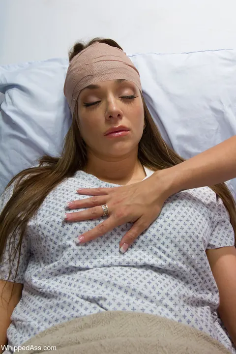 Bailey Brooks: Tall Busty Brunette Nurse Licks Her Patient's Pussy Outdoors – photo 10 of 20