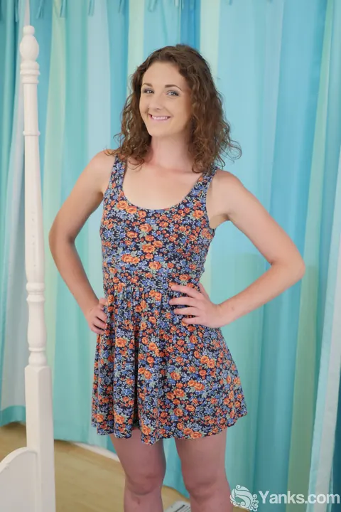 Mary Jane Shelley: PAWG Brunette Strips Out of Her Panties and Spreads Her Ass – photo 1 of 15