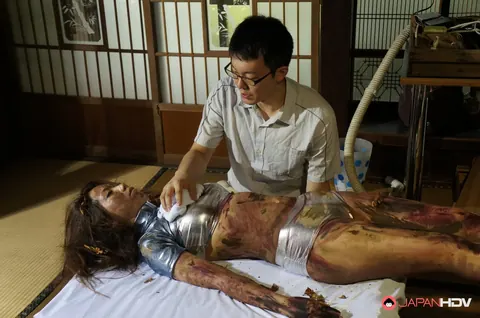 Ai Mizushima: Japanese Brunette Pulls Shorts Aside and Spreads Her Hairy Pussy – photo 5 of 15