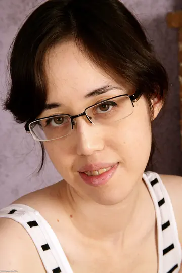Jeong Eun – Thick Asian Woman in Glasses Spreads Her Hairy Pussy and Shows Her Big Ass