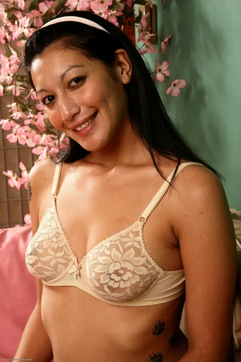Thick Latina MILF Flaunts Her Hairy Pussy in Lingerie – photo 15 of 21