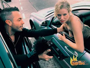 Tattooed Blonde Woman Gets Fucked Outdoors and Takes a Cumshot