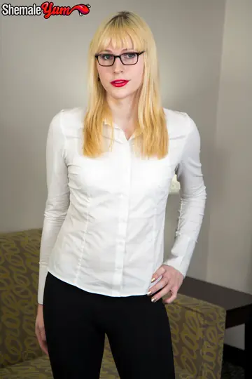 Blonde Trans Woman Drops Her Clothes and Stands Naked