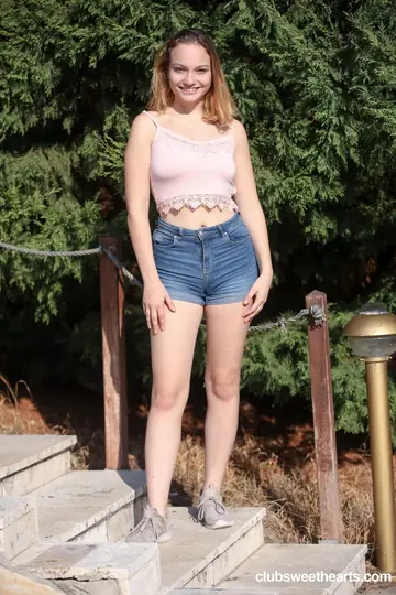 Blonde European PAWG Fingers Her Pussy Outdoors