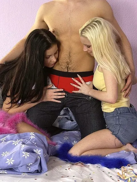 Nicky Reed: Two Busty Babes Share a Huge Cock in a Threesome – photo 4 of 21