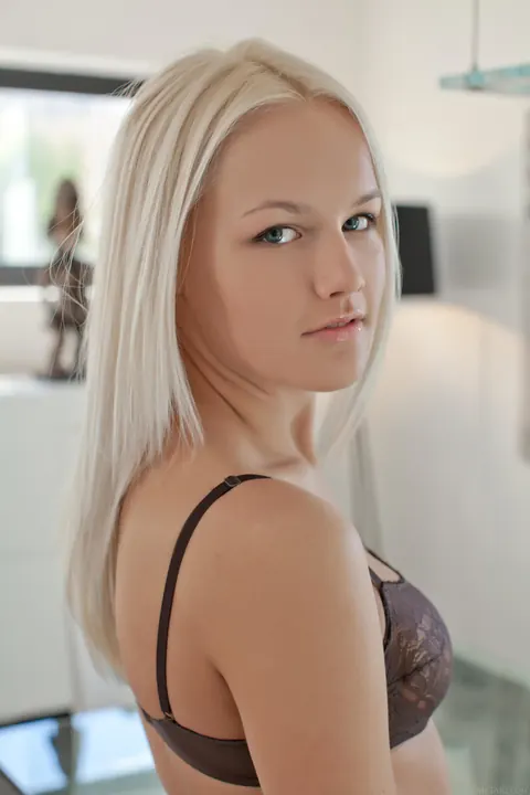 Karina O: Blonde in Lingerie Pulls Fabric Aside to Spread Her Pussy – photo 6 of 21
