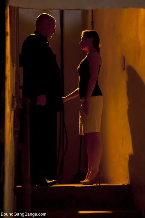 Johane Johansson: Russian Brunette Undresses for Group Sex in a Basement Bathroom – photo 1 of 18