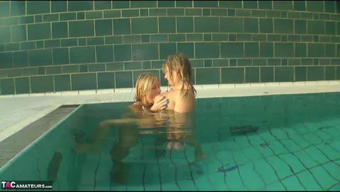 Sweet Susi: Mature European Blondes Lick and Finger Each Other in the Pool – photo 14 of 16