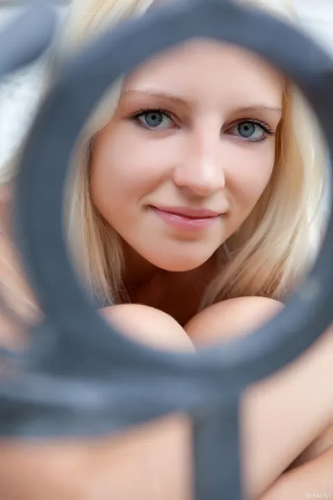 Alysha A: Tall Skinny Blonde Spreads Her Pussy on the Balcony – photo 20 of 20