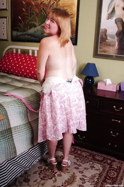 Mature PAWG Displays Her Tattoos and Spreads Her Pussy – photo 5 of 16