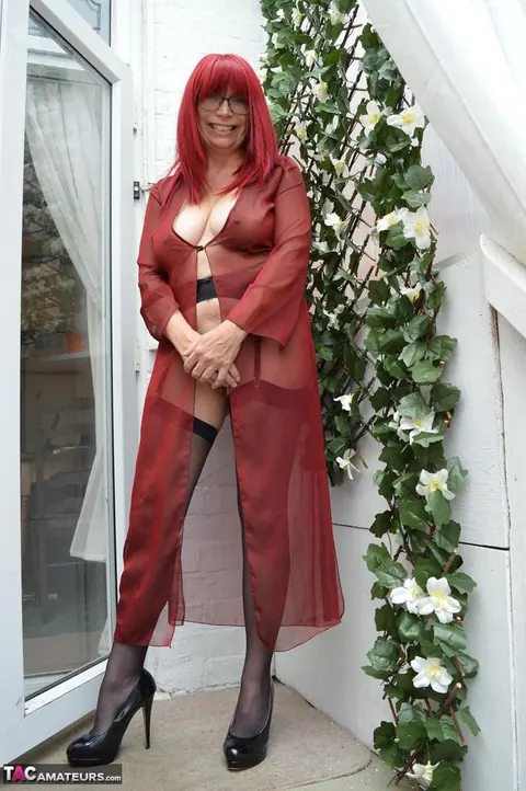 British Redhead MILF in Lingerie Spreads Her Shaved Pussy Outdoors – photo 15 of 20
