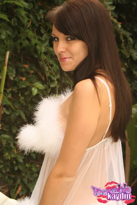 Brunette Sheds Her Sheer Lingerie and Poses Nude in Yard – photo 6 of 12