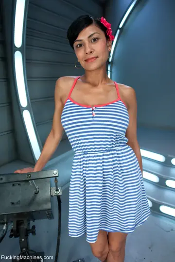 Beretta James – Latina Brunette with Big Tits Rides a Machine Dildo and Uses a Vibrator