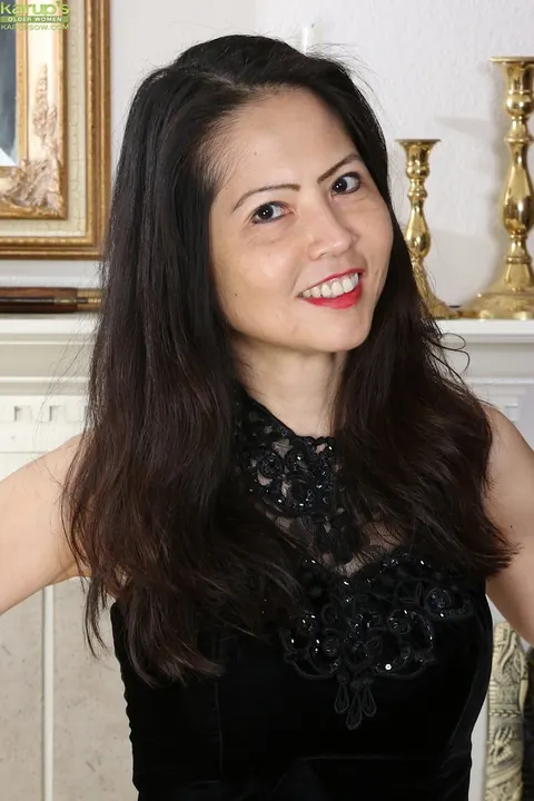 Ruby Grace: Busty Asian MILF Strips and Spreads Her Pussy Wide – photo 1 of 19