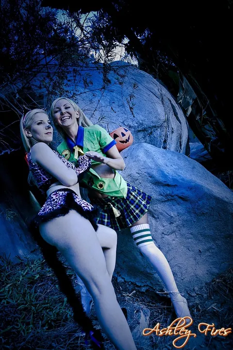 Aaliyah Love: Two Blonde MILFs Undress and Spread Outdoors for Halloween – photo 4 of 17