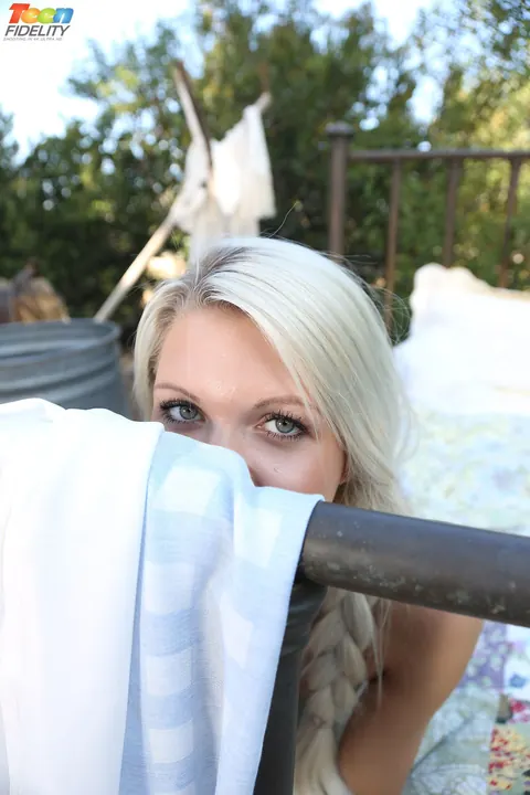 Ashlee Mae: Blonde Shows Her Tits and Gets Fucked Outdoors – photo 3 of 17
