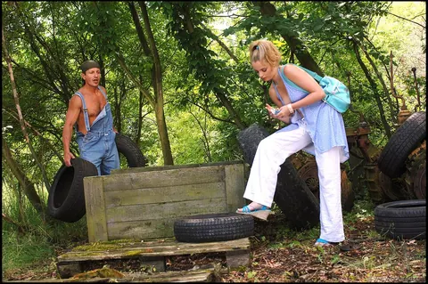 Niky Sweet: Petite Czech Blonde Gives a Footjob in the Forest – photo 2 of 21