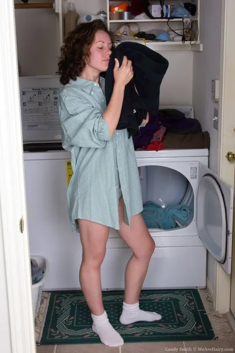 Candy Smith: Thick Brunette in White Socks and Panties Displays Hairy Pits and Bush – photo 4 of 16